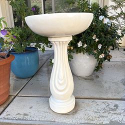 Solid White Marble Bird Bath - Heavy