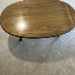 Solid oak coffee and end table
