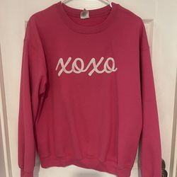 Size M pink XOXO sweatshirt 