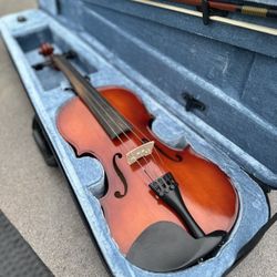 New Student Violin With Case 