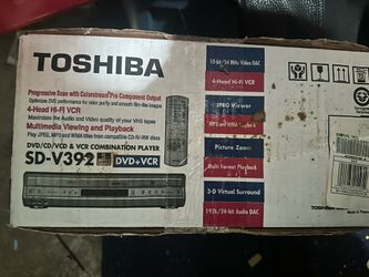 Toshiba DVD/CD/VCD & VCR Combination Player