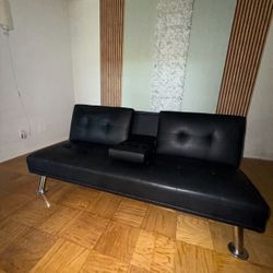 Black Modern Sectional Sofa – Great Condition