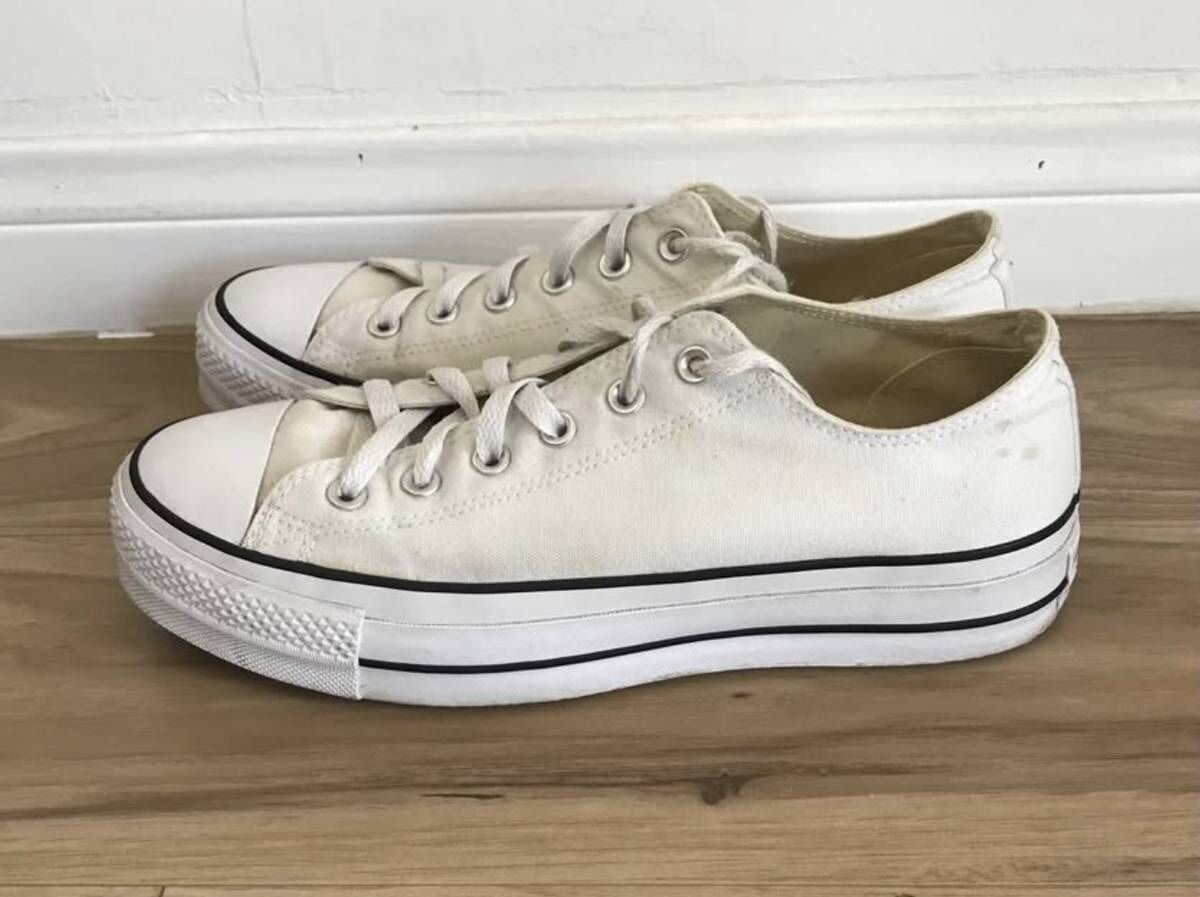 Women’s Converse Platform Low