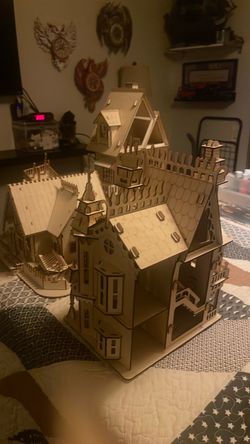 3  mini doll houses with paint and brushes