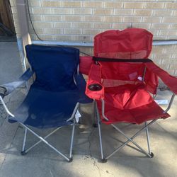 2 Folding Chairs