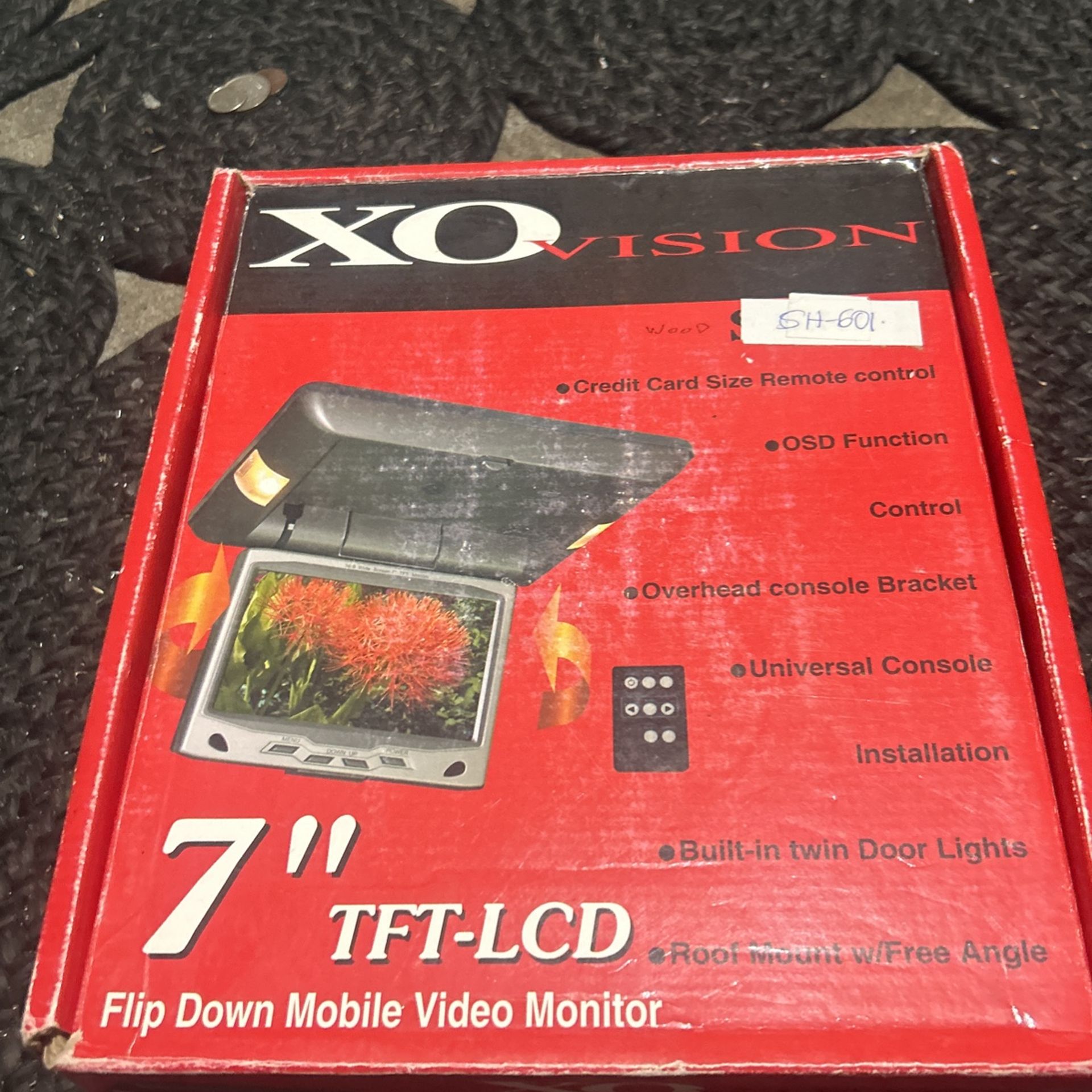 Xo Vision 7” LCD Mobile Video Monitor