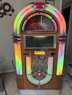 Rock-Ola Bubbler Jukebox - 100 CD
