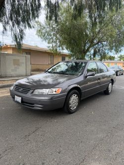 1999 Toyota Camry