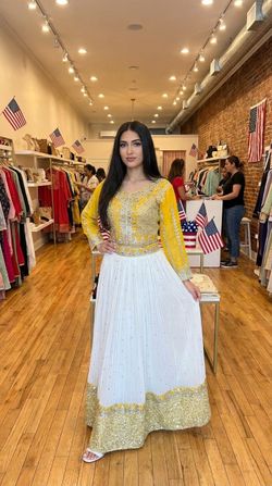 Women’s Afghan Traditional Dress – Yellow & White – New