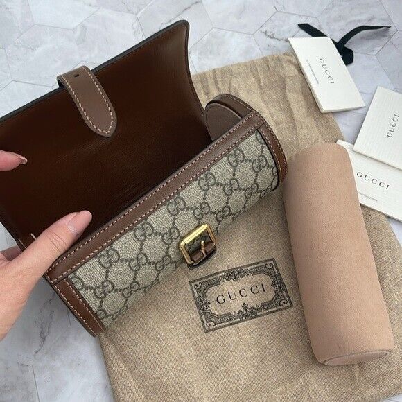 Gucci Canvas Leather watch roll case like new authentic