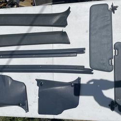1987 Toyota pick up truck interior parts in very good condition asking $250