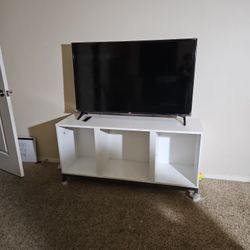 50 Inches LG Tv With White  Color Tv Table 