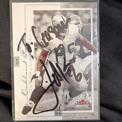 Authentic SIGNED Darrell Russell Single Card