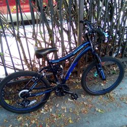 Boys 24" aluminum Genesis full suspension mountain bike with front disc brake