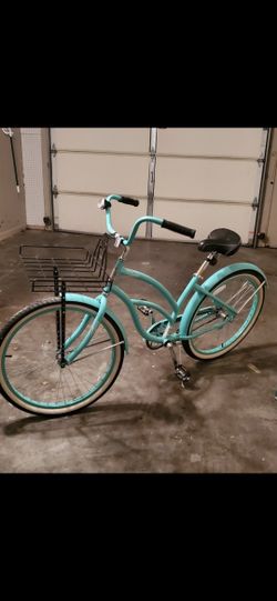 26" Hyper Bicycle women's beach cruiser.