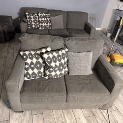 Couch n loveseat