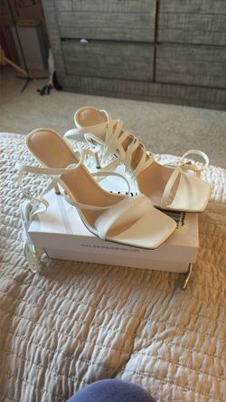 Brand New White Tie Around Leg Heels