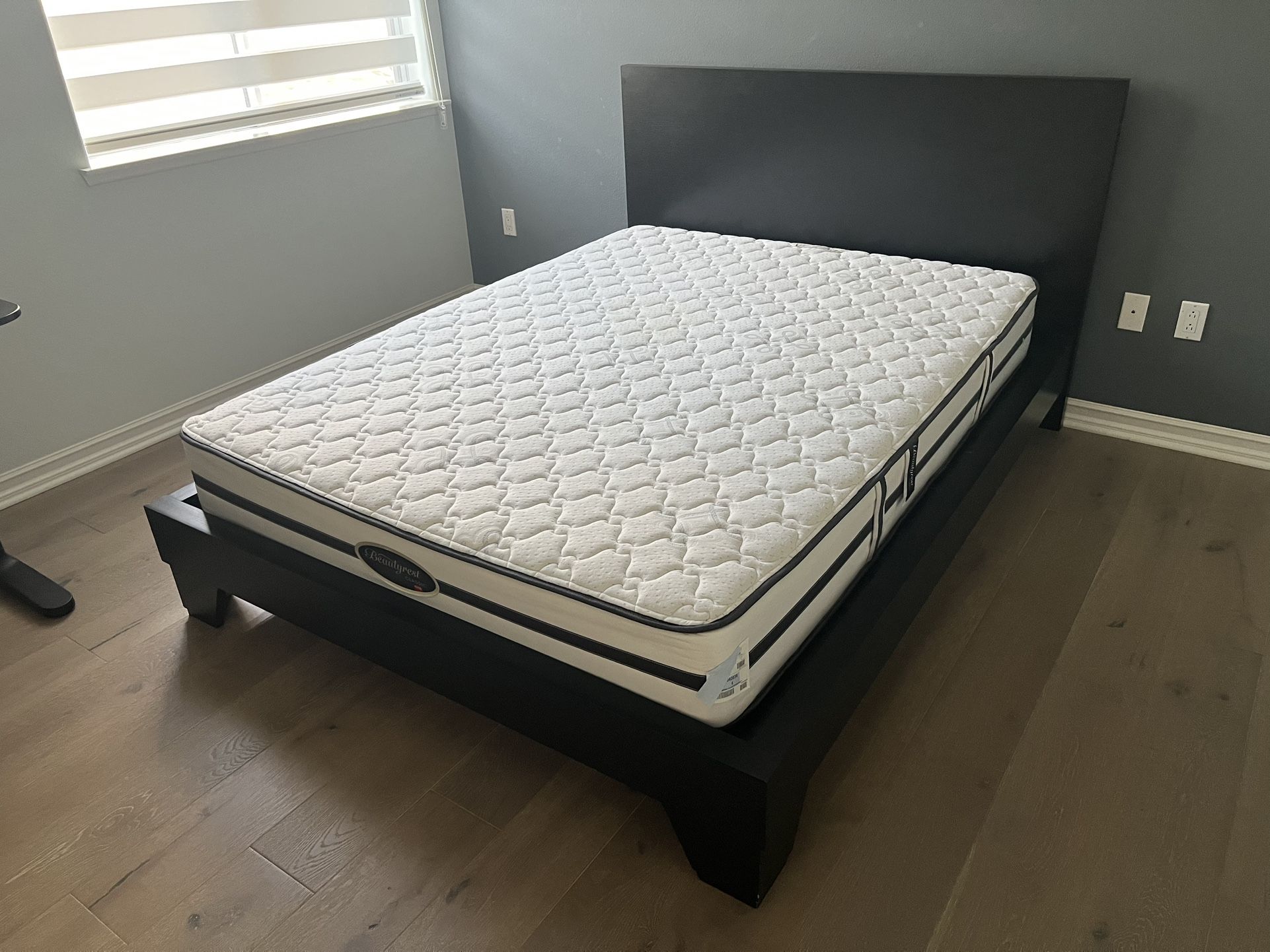 Wooden Queen Size Bed Frame