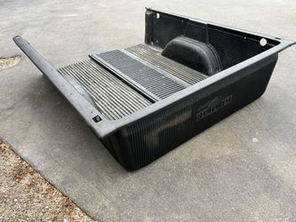 Full Size Truck, Bedliner, 6 Feet Long