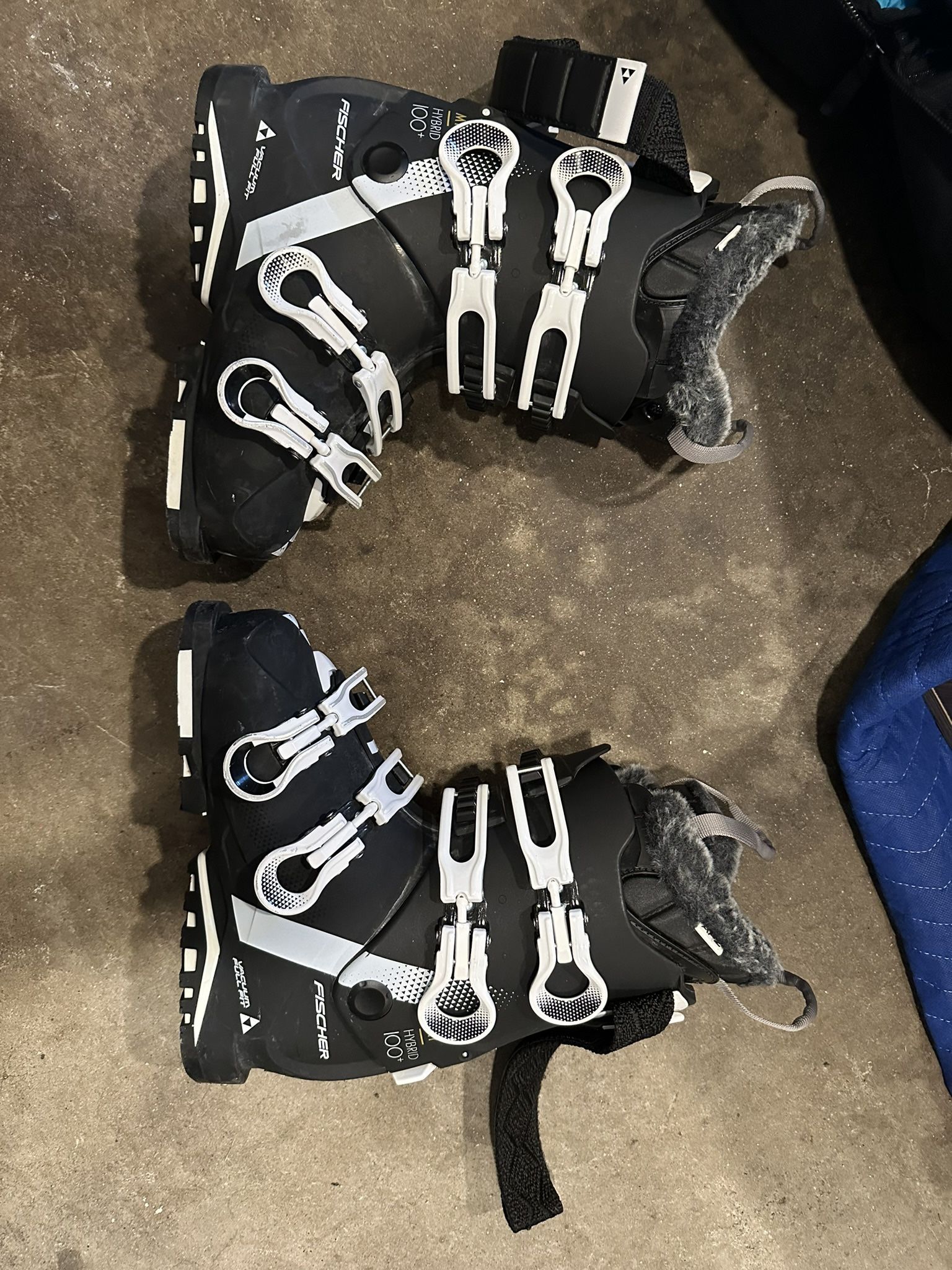 Fisher Ski boots Hybrid 100