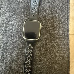 Apple Watch Series 5