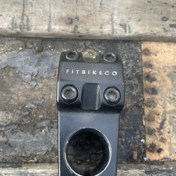 Bmx Stem Fit https://offerup.com/redirect/?o=QmlrZS5jbw== 