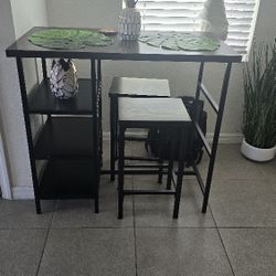 Small Dinning Table W 2 Stand