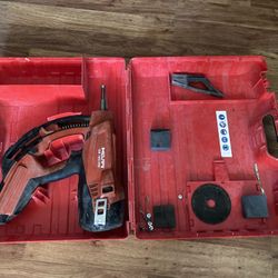 HILTI 200$