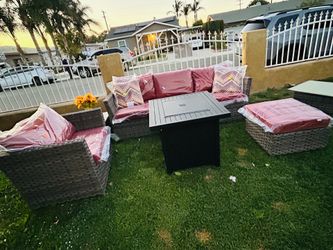 Patio Furniture set outdoor new in the box