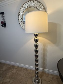  Beautiful Chrome Balls Floor Lamp 