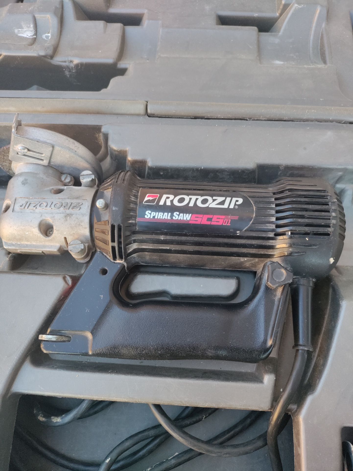 Roto zip with carrying case works perfect