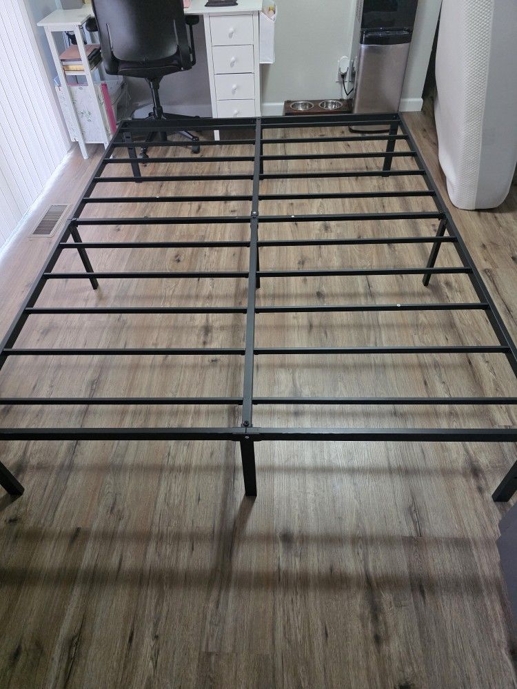 Queen Size Lull Memory Foam Mattress with Bedframe