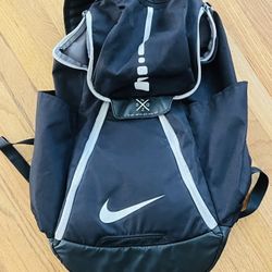 Nike Hoops Elite Max Air 2.0 Quad Zip Backpack Black White Basketball Gym Bag 