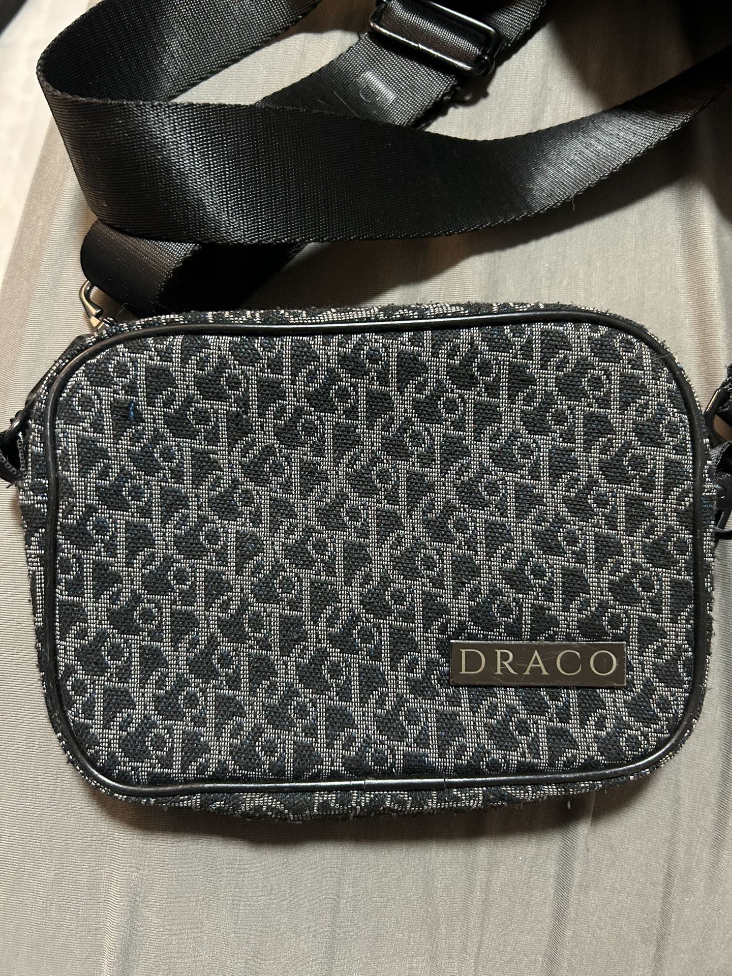 Draco men sling