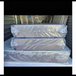 Queen Size New Box Spring Can Deliver 
