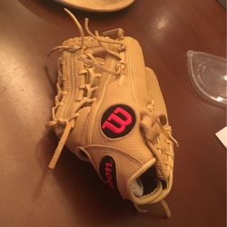 Wilson baseball glove A700 12 Inch Fielders Glove