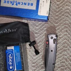 BENCHMADE BUGOUT 535 BK-4  Pocket Knife