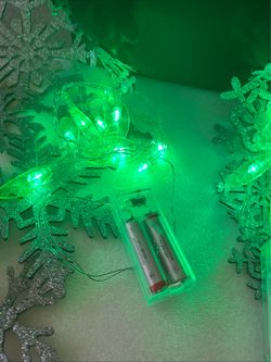2 Sets Of 10 Battery Operated Green Leaf 2.5” Lights 41” Long Batteries NOT Incl
