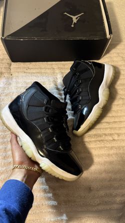 nike jordan 11 jubilee