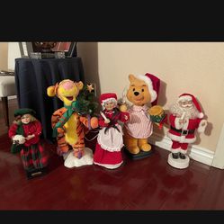 Disney/Christmas Figurines 