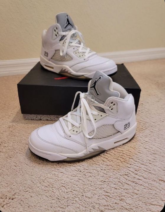 White Matallic 5s Jordan 5s