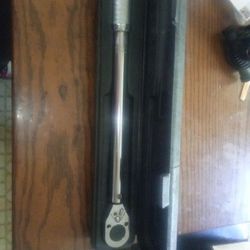 1/2 Micrometer Torque Wrench $35 Like New 