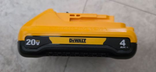 Dewalt Battery