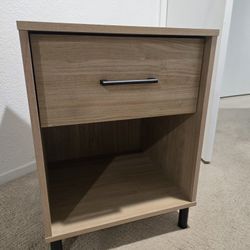 Nightstand 