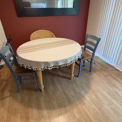 4 seat Wood Dining Table 