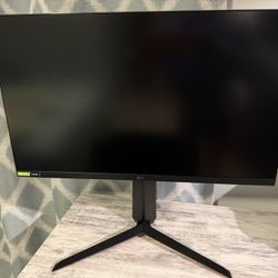 27” LG Ultra Gear QHD IPS 27GP83B (2560x1440  165hz)