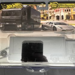 Hot Wheels Team Transport Lamborghini Reventon Roadster Flipsider Hauler 2025