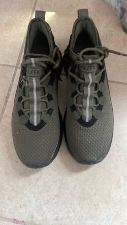 Men’s shoes