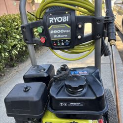 Ryobi Pressure Washer Perfectly Working Condition Tested Before Buy It 2900psi.   200$$ Cash 