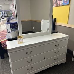 Dresser And Mirror 